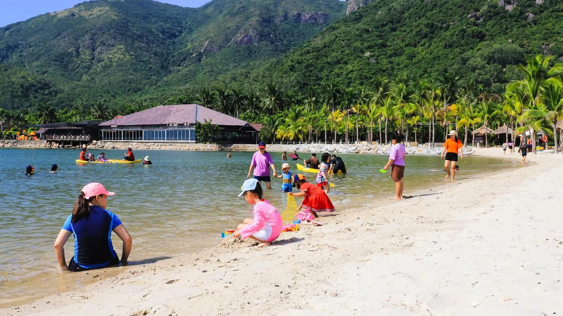 Diamond Bay Resort & Spa Nha Trang Vietnam