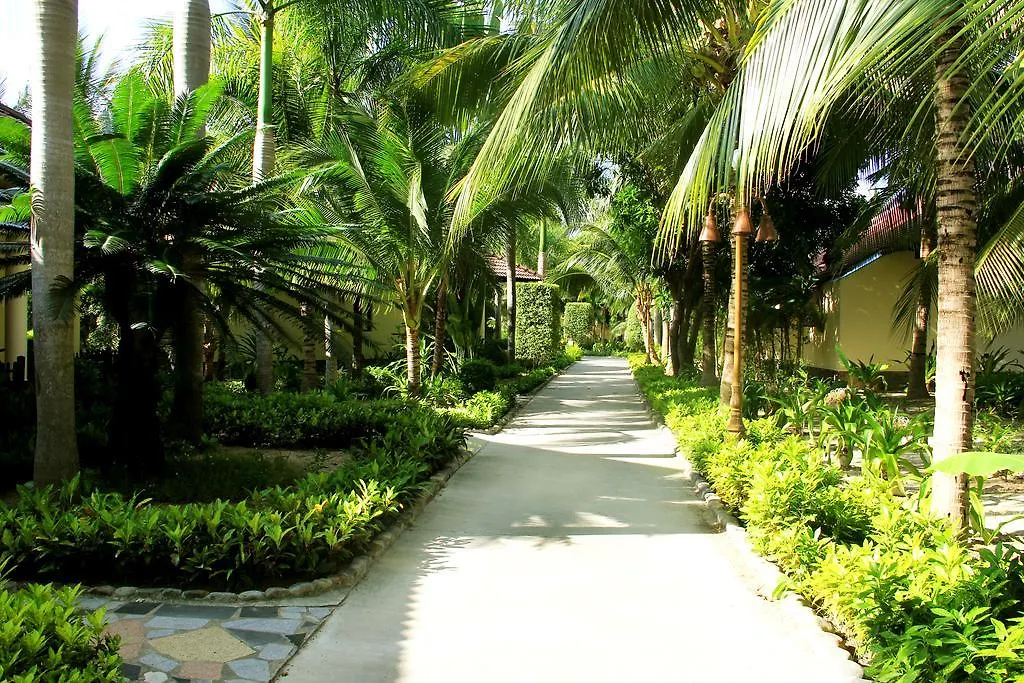 Diamond Bay Resort & Spa Nha Trang