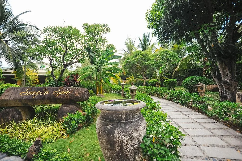 Diamond Bay Resort & Spa Nha Trang Vietnam